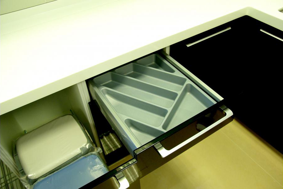 系統廚具-蘿莉亞系列